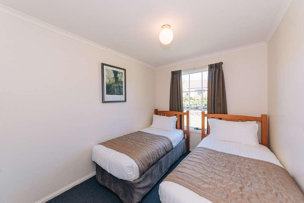 Country Club Villas Лонсестон Номер фото