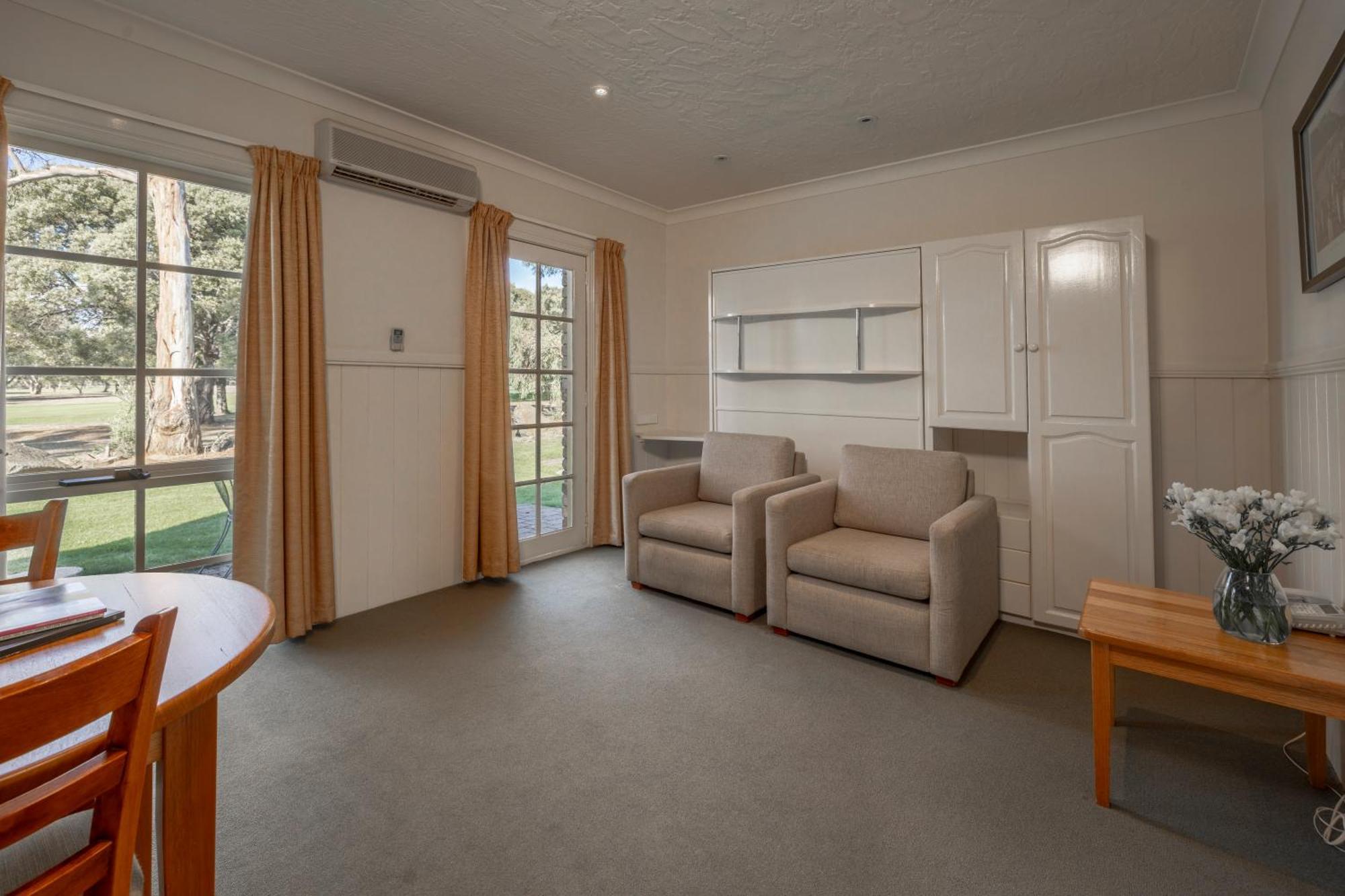 Country Club Villas Лонсестон Номер фото